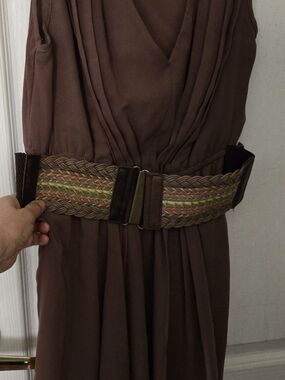 Rachael & Chloe Brown V neck Beautiful Pleated  Dress With Belt.